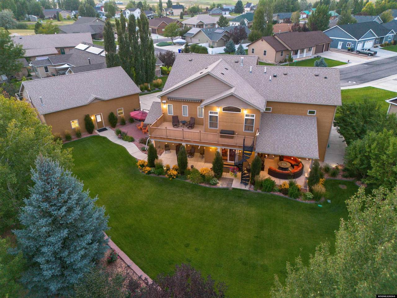 https://bt-photos.global.ssl.fastly.net/wyoming/1280_boomver_1_20264409-2.jpg