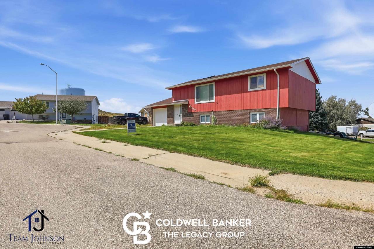 910 Fir Street - Photo 1