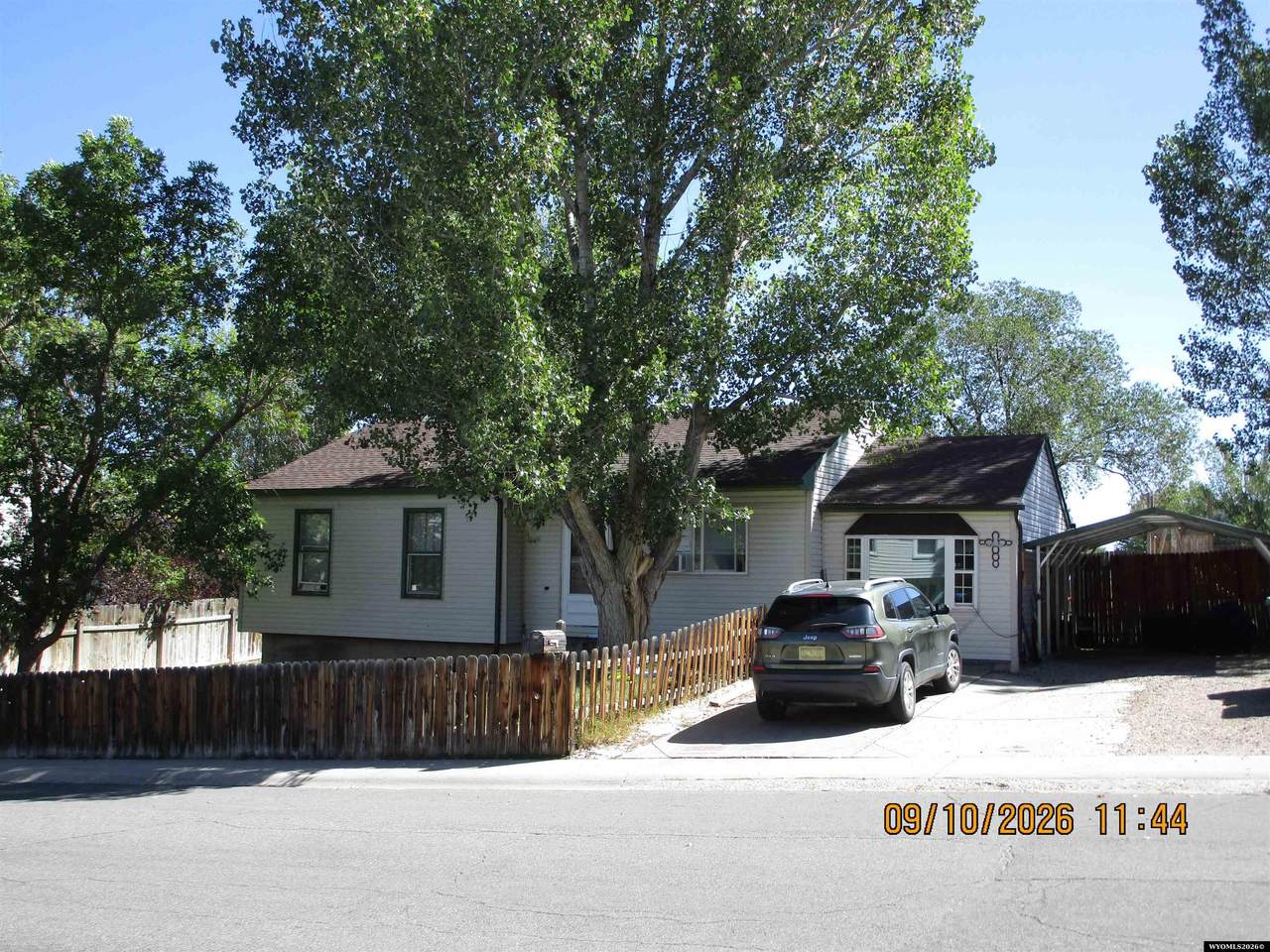 1800 Iowa Circle - Photo 1