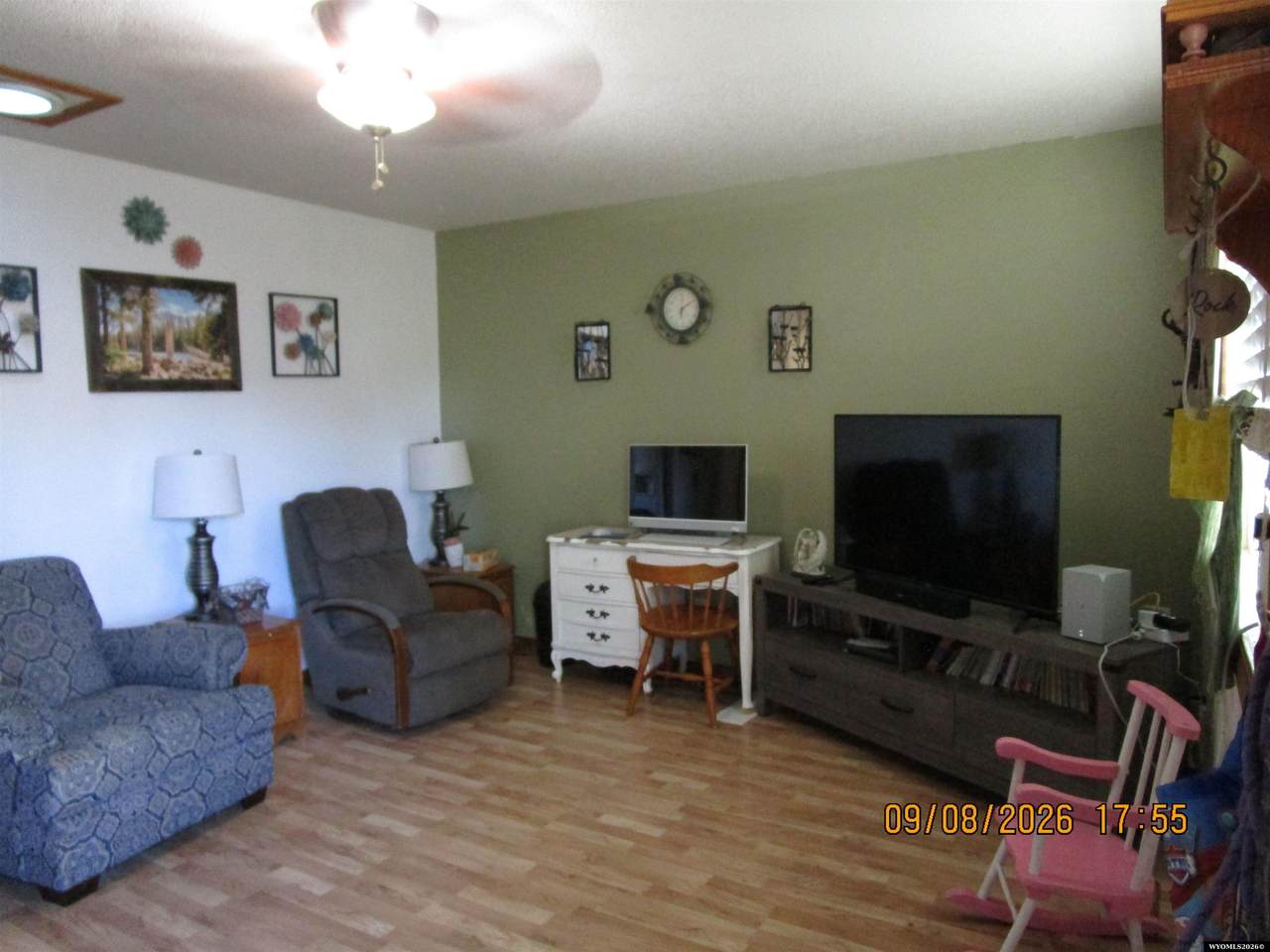https://bt-photos.global.ssl.fastly.net/wyoming/1280_boomver_1_20264586-2.jpg