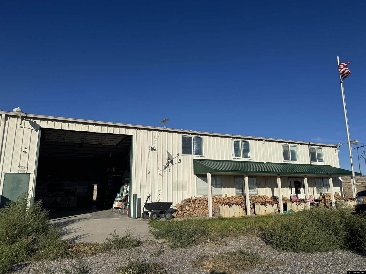 https://bt-photos.global.ssl.fastly.net/wyoming/1280_boomver_1_20264826-2.jpg