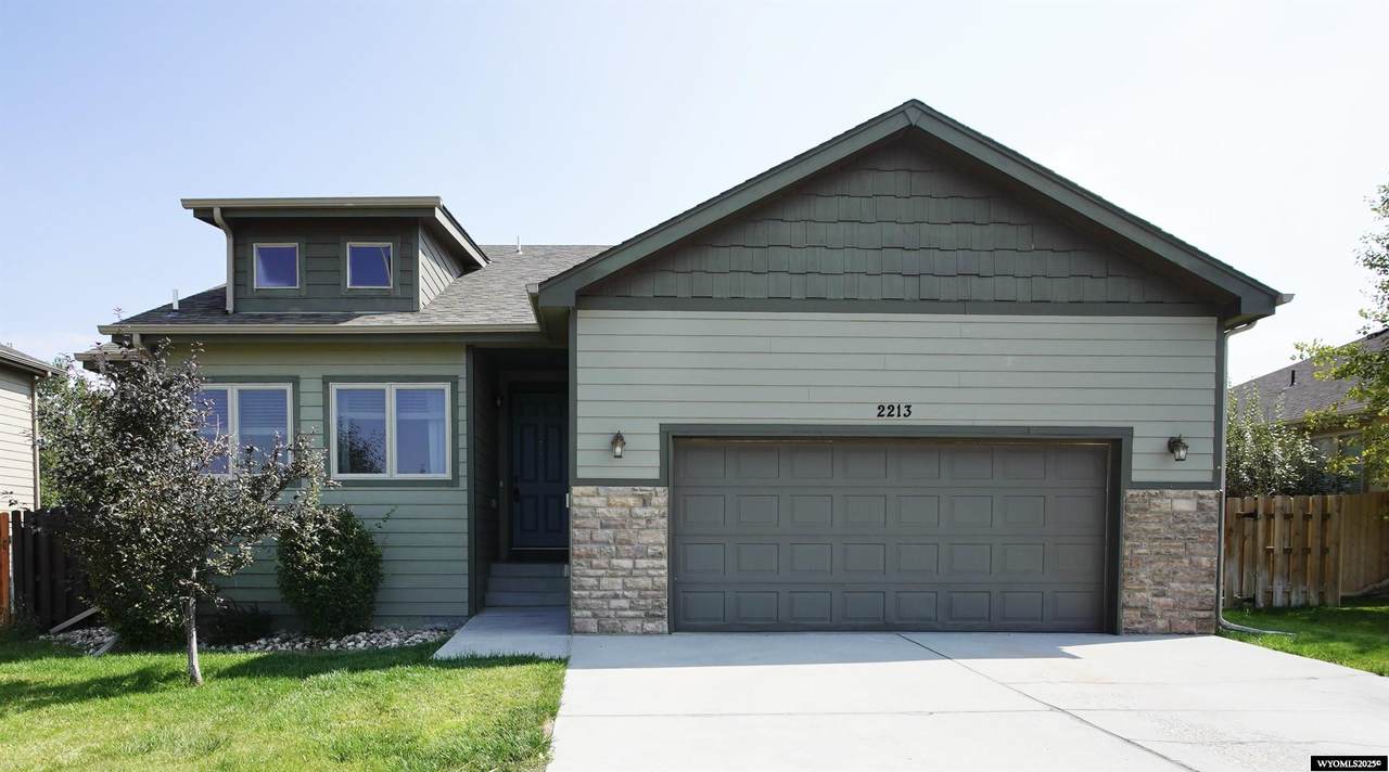 2213 Waterford Street - Photo 1