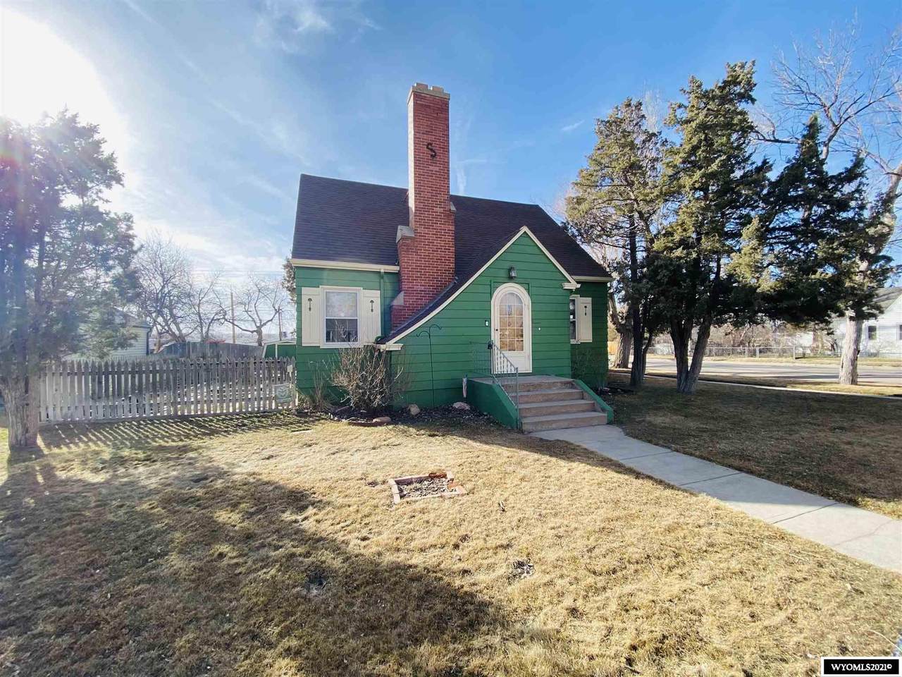 700 5th Street - Photo 1