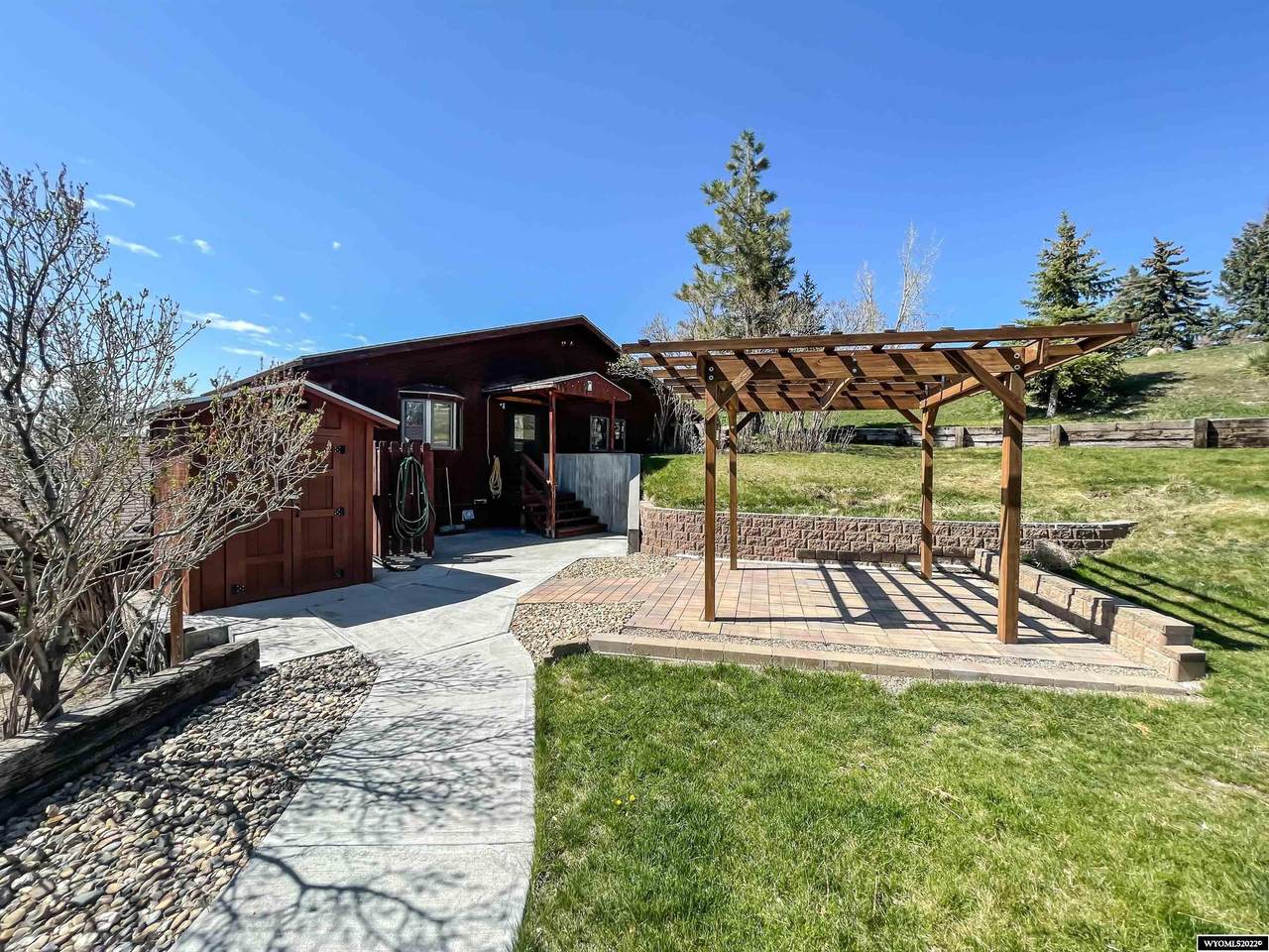328 Hobbit Hole - Photo 1