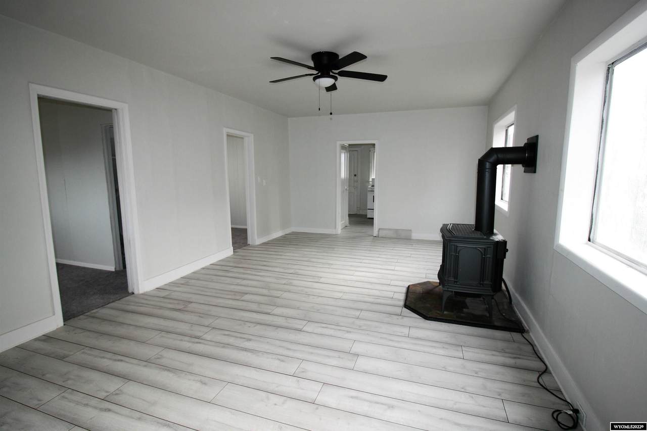 532 Main St - Photo 1