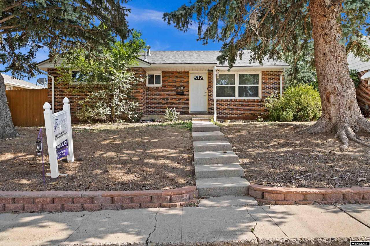 2647 E 9 Street, Casper, WY 82609 (MLS 20242783) The Michael Houck