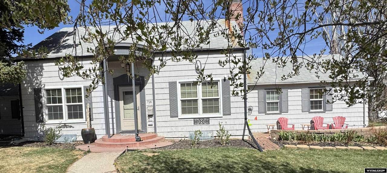 716 B Street - Photo 1