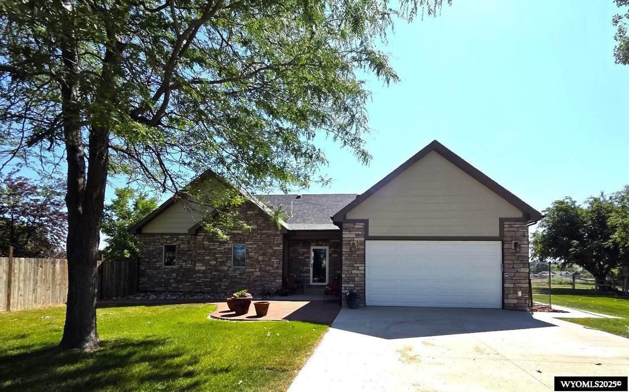 4227 Boles Road - Photo 1