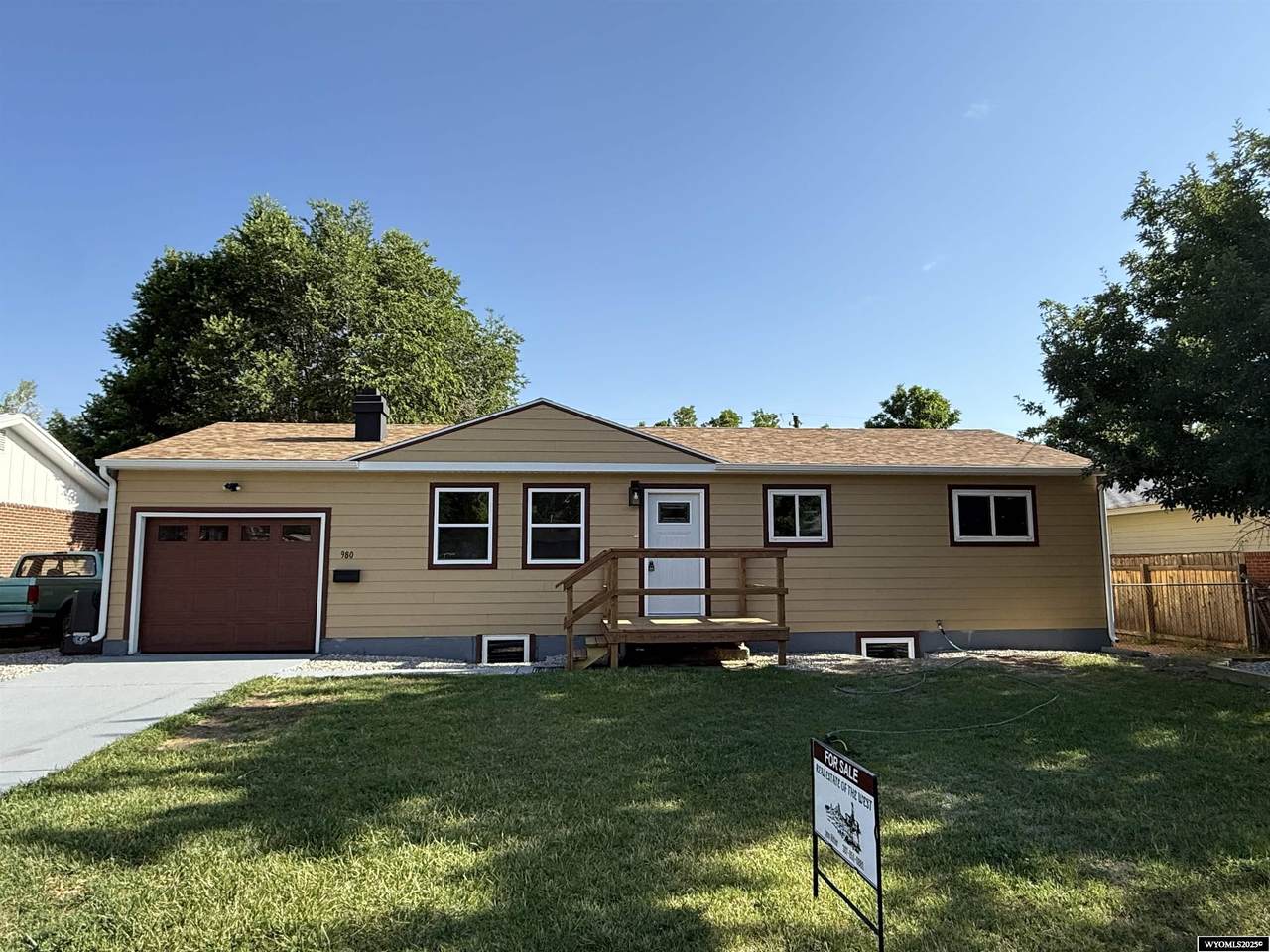 980 Mcdougall - Photo 1