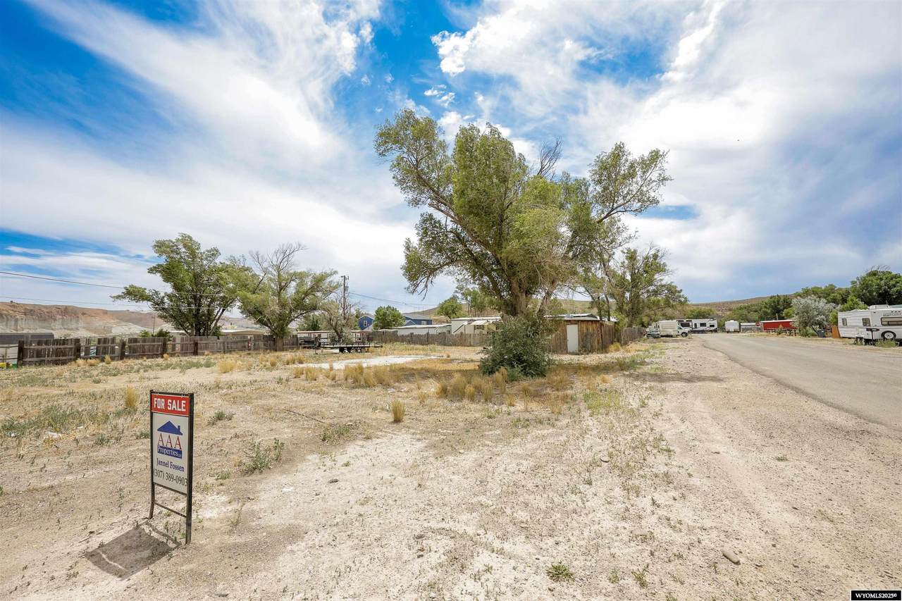 509 Charles Avenue - Photo 1