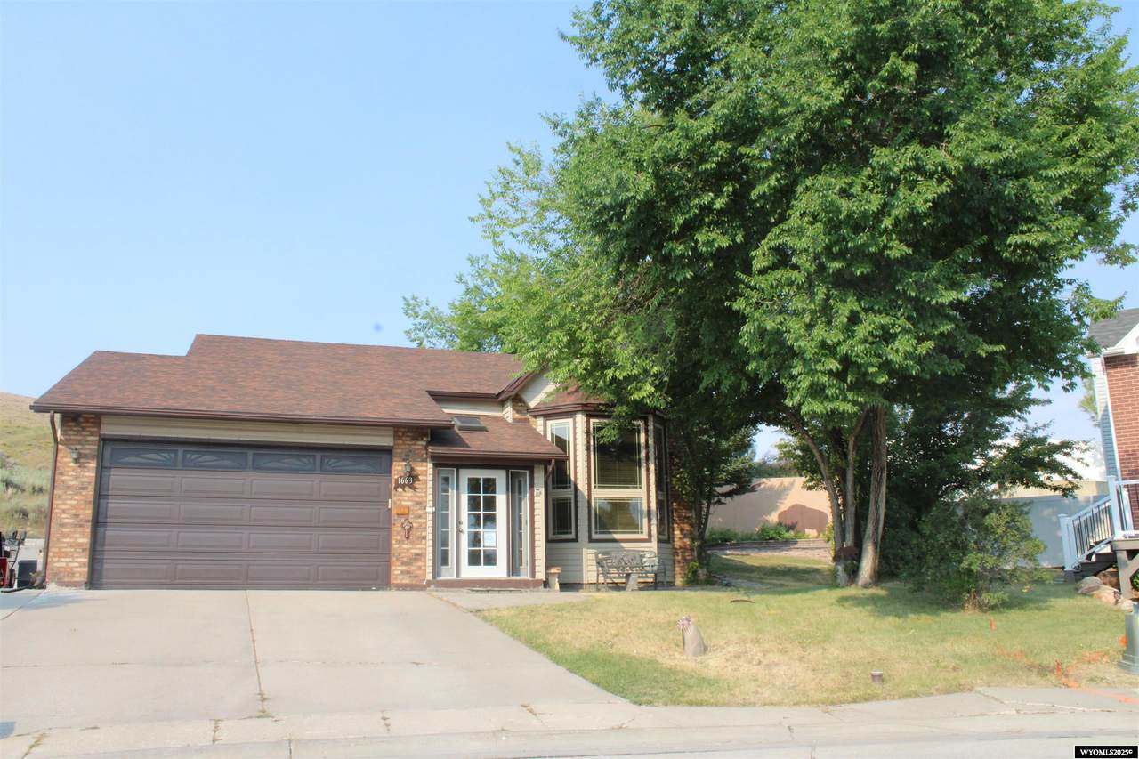 1663 Nations Ave. - Photo 1