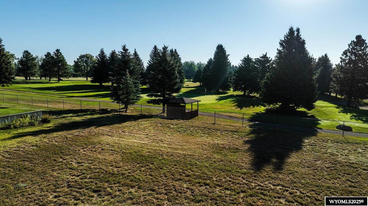 https://bt-photos.global.ssl.fastly.net/wyoming/1280_boomver_2_20254616-2.jpg