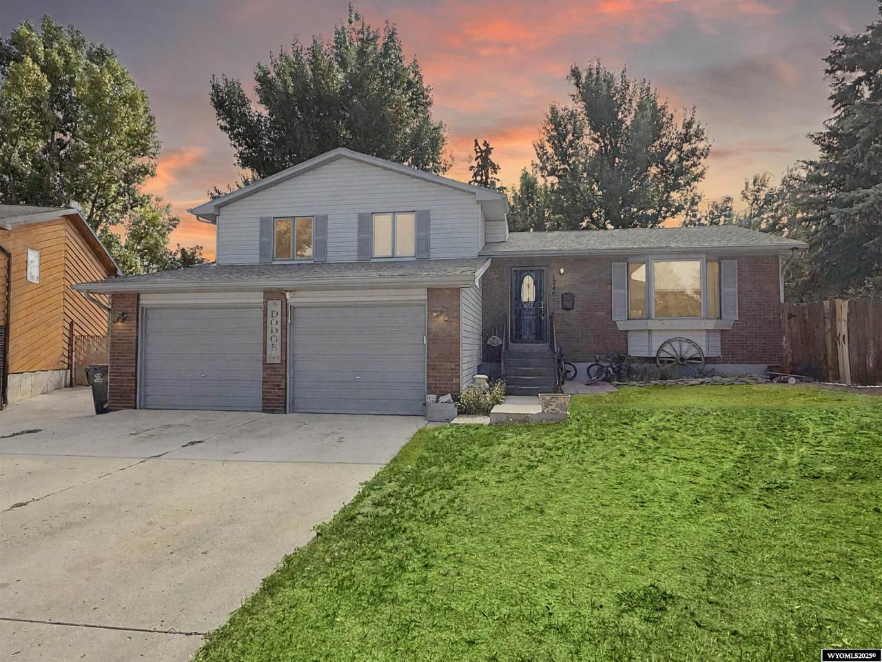 1240 Elk Mountain Circle - Photo 1