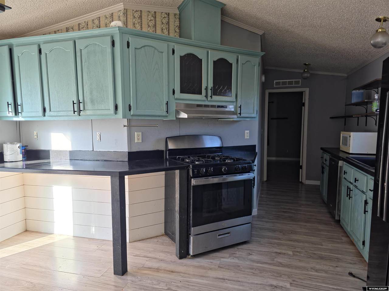 270 Thornock Avenue - Photo 1