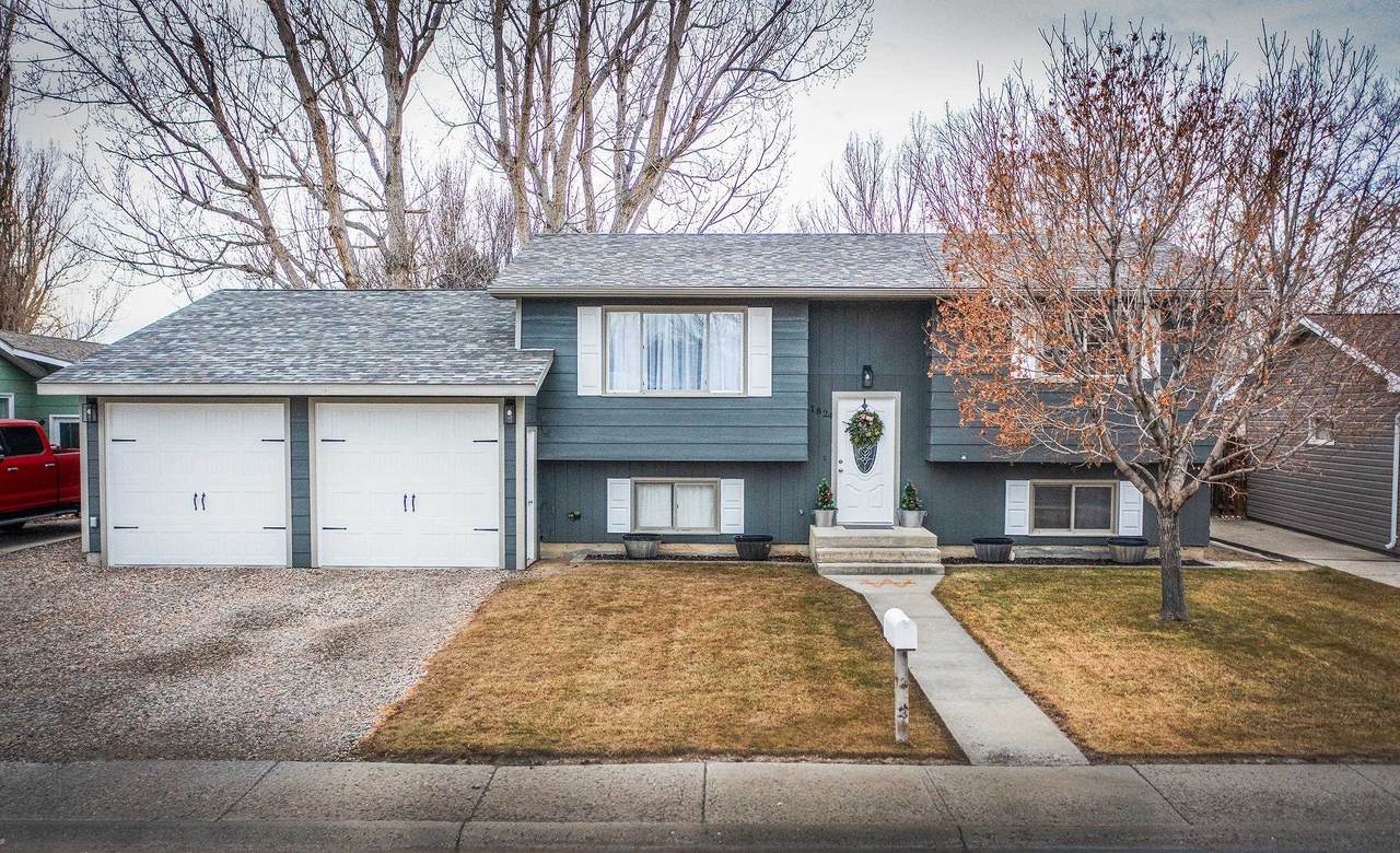 1824 Crimson Avenue - Photo 1