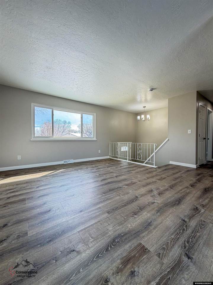 https://bt-photos.global.ssl.fastly.net/wyoming/1280_boomver_2_20260749-2.jpg