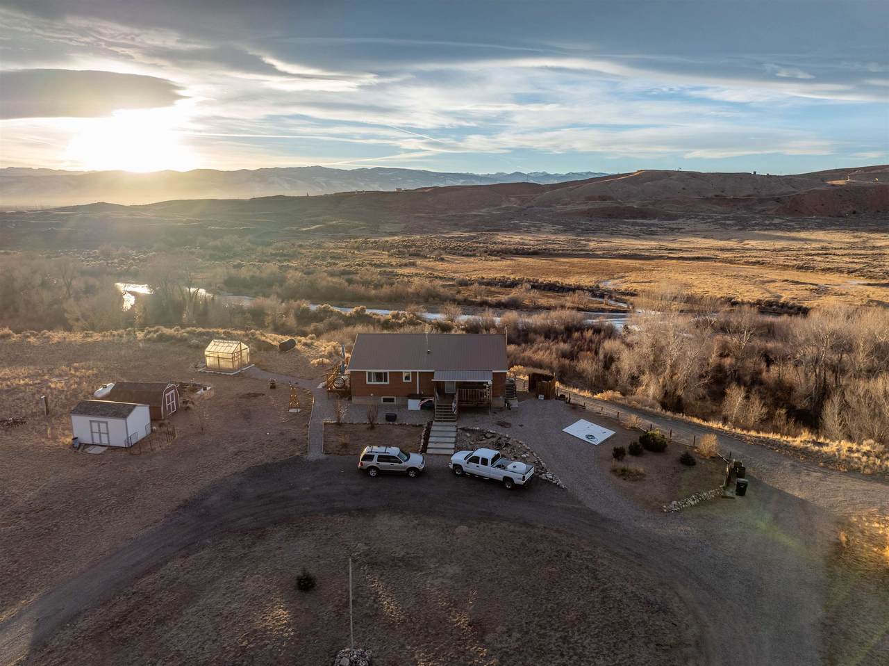 https://bt-photos.global.ssl.fastly.net/wyoming/1280_boomver_2_20260952-2.jpg