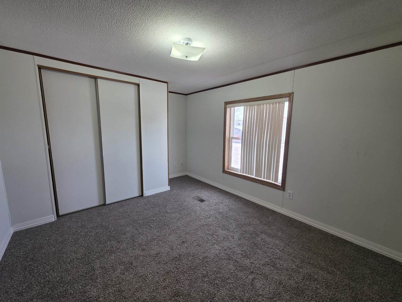 https://bt-photos.global.ssl.fastly.net/wyoming/1280_boomver_2_20261043-2.jpg