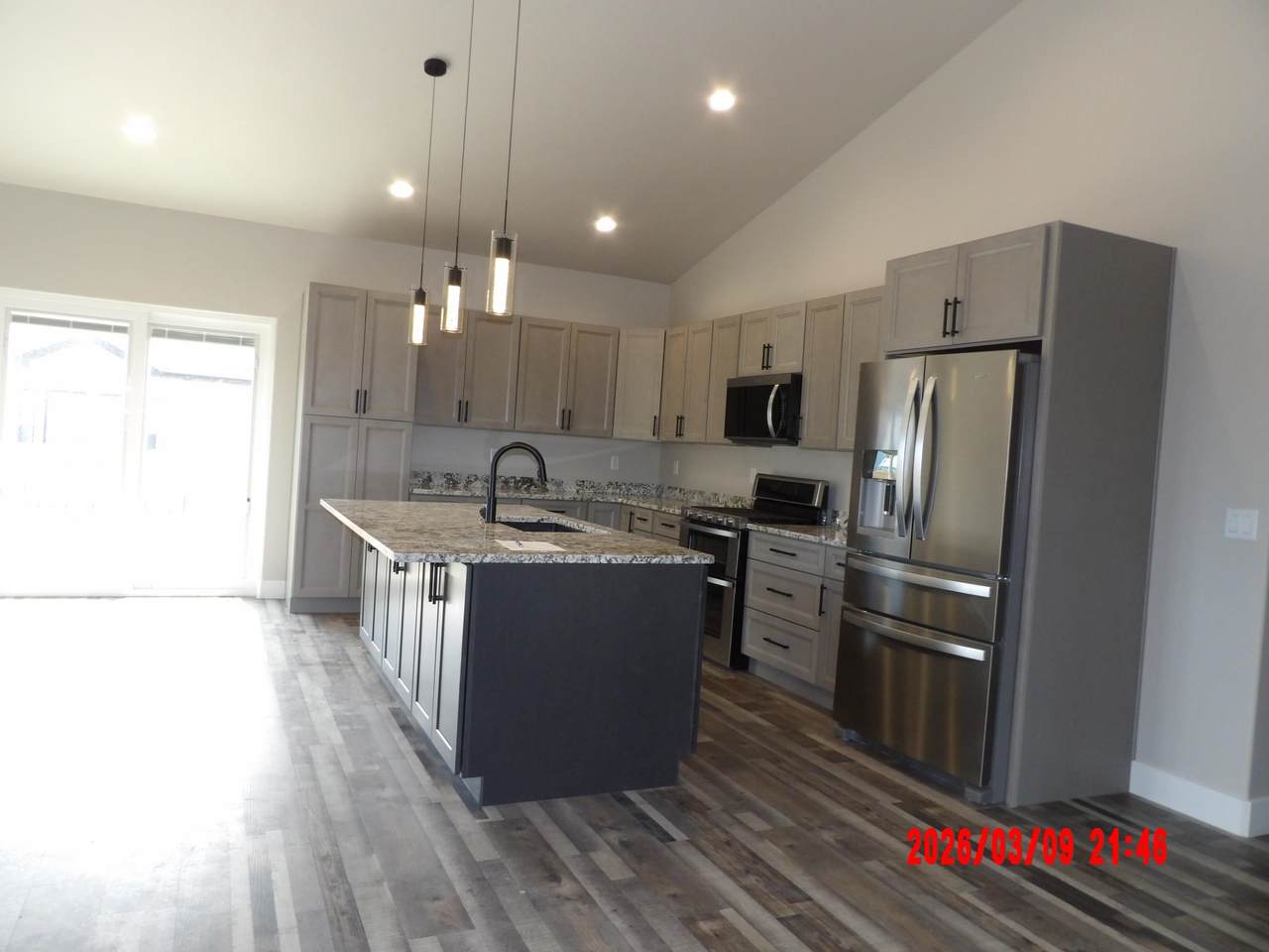 https://bt-photos.global.ssl.fastly.net/wyoming/1280_boomver_2_20261419-2.jpg