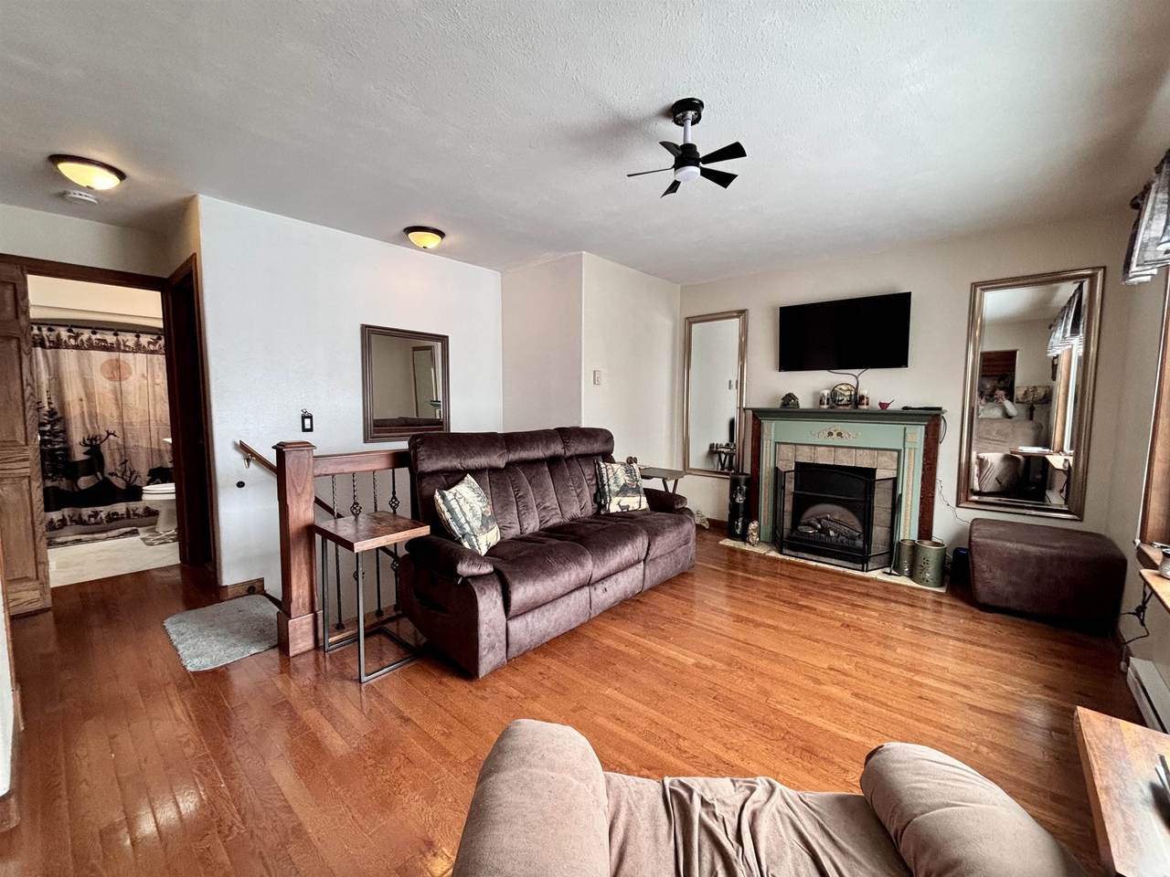 https://bt-photos.global.ssl.fastly.net/wyoming/1280_boomver_2_20261454-2.jpg