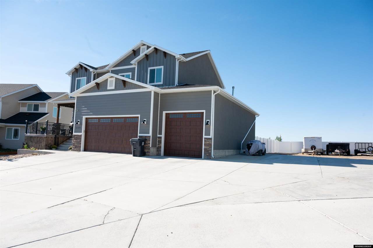 https://bt-photos.global.ssl.fastly.net/wyoming/1280_boomver_2_20261639-2.jpg