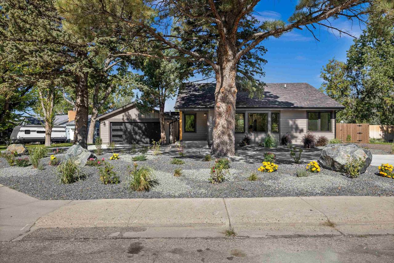1204 23rd Street - Photo 1
