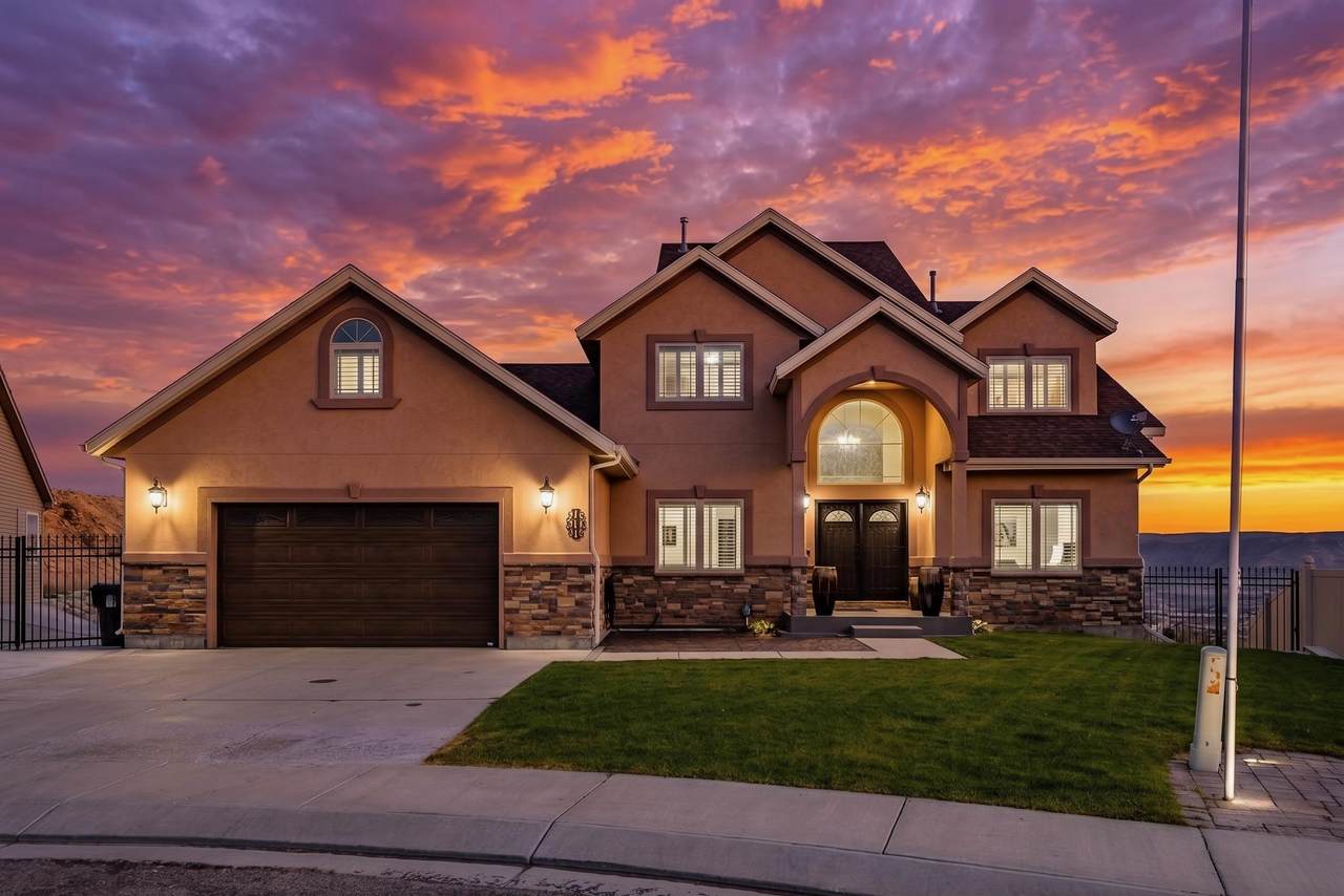 1210 Fawn Circle - Photo 1