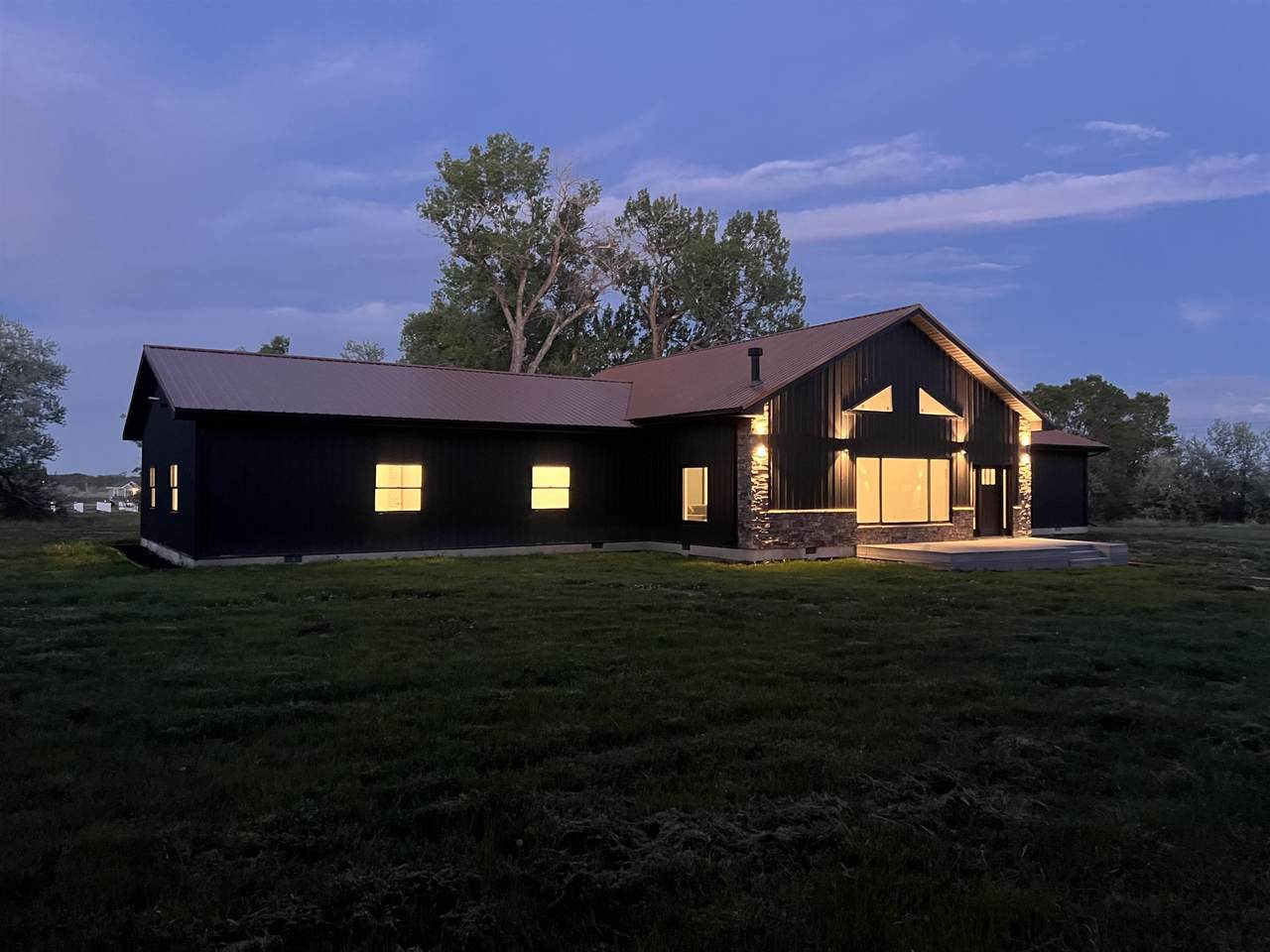 https://bt-photos.global.ssl.fastly.net/wyoming/1280_boomver_2_20262562-2.jpg