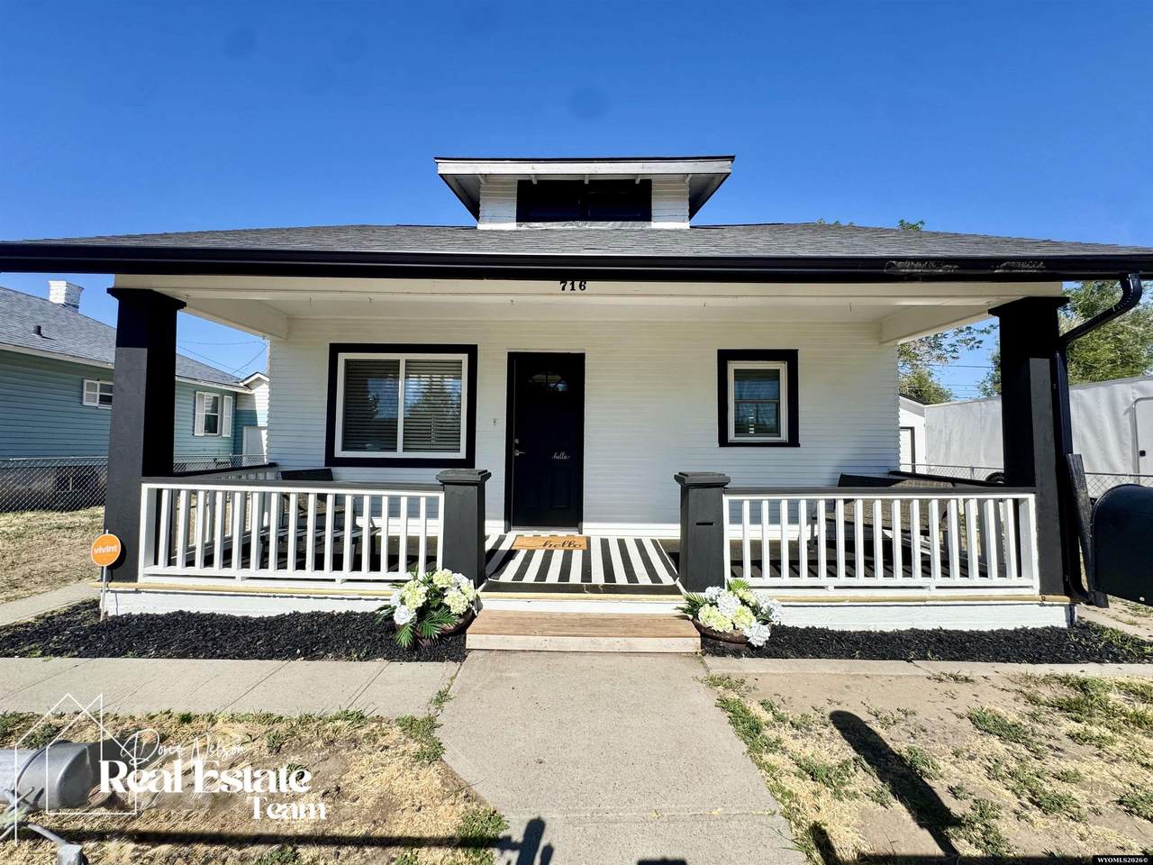 716 Beech Street - Photo 1
