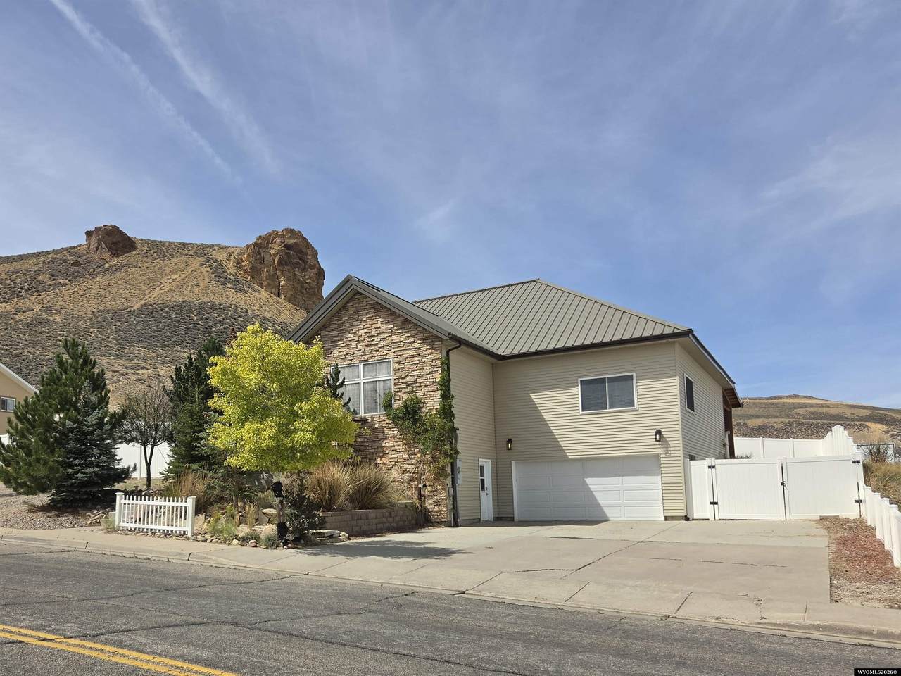 2125 Hitching Post Dr - Photo 1