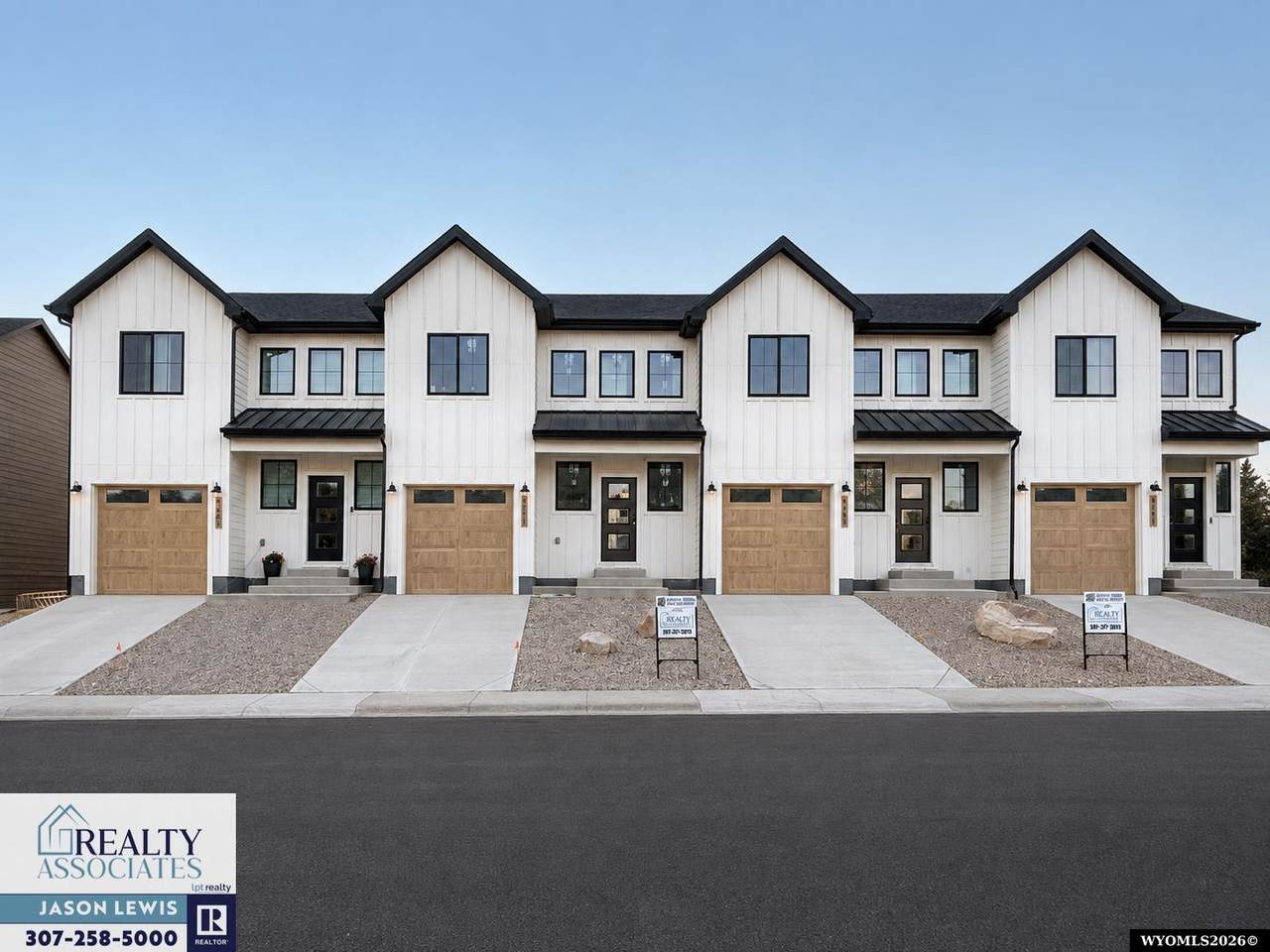 4271 Coffman Avenue - Photo 1
