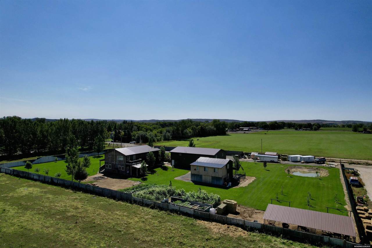 https://bt-photos.global.ssl.fastly.net/wyoming/1280_boomver_2_20263056-2.jpg