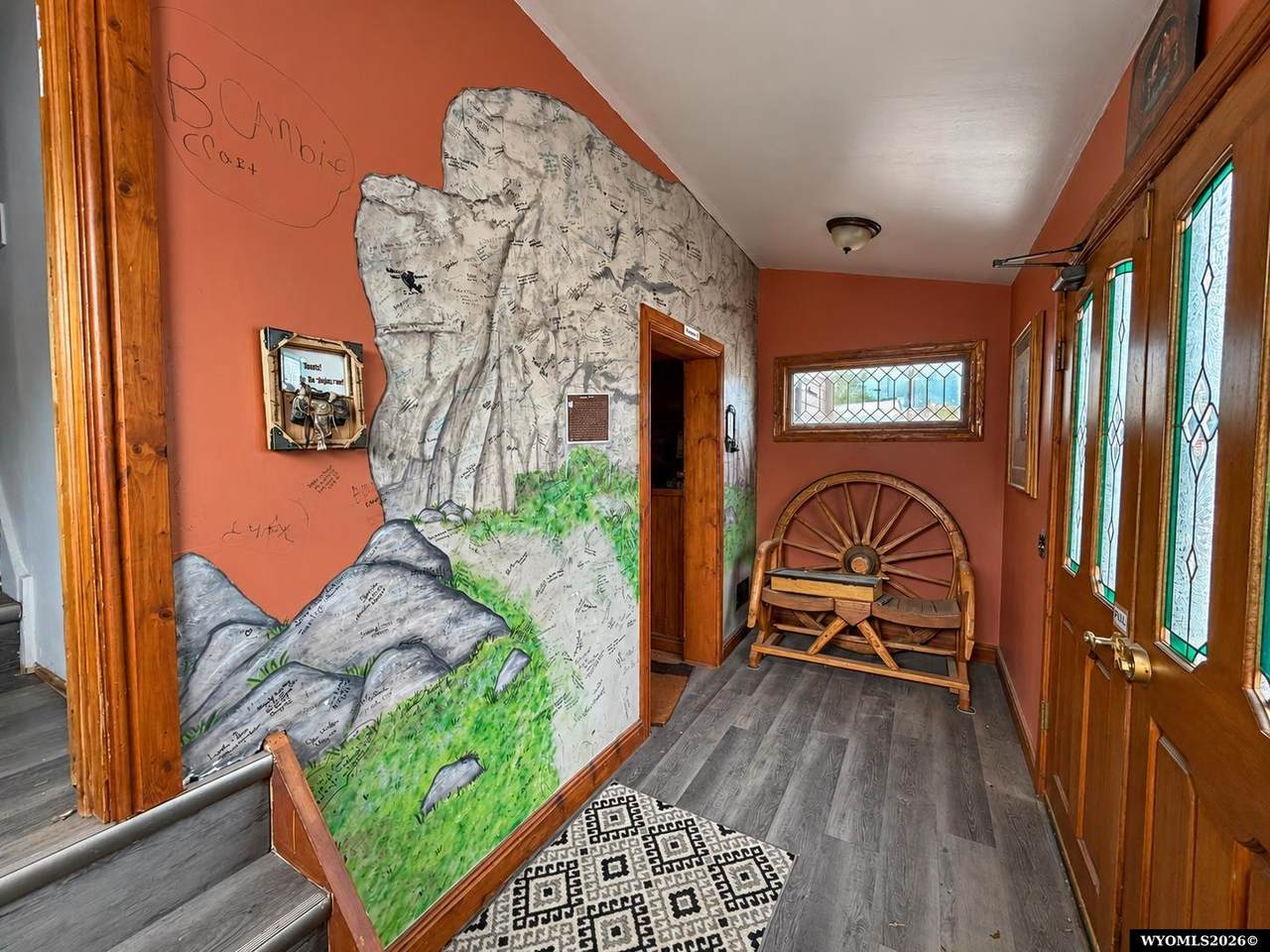https://bt-photos.global.ssl.fastly.net/wyoming/1280_boomver_2_20264535-3.jpg