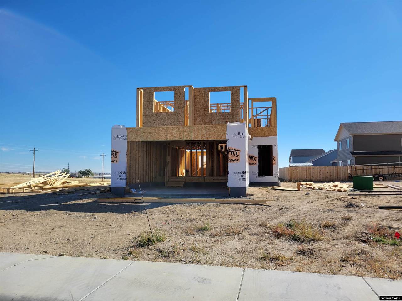 661 Hilltop Place - Photo 1