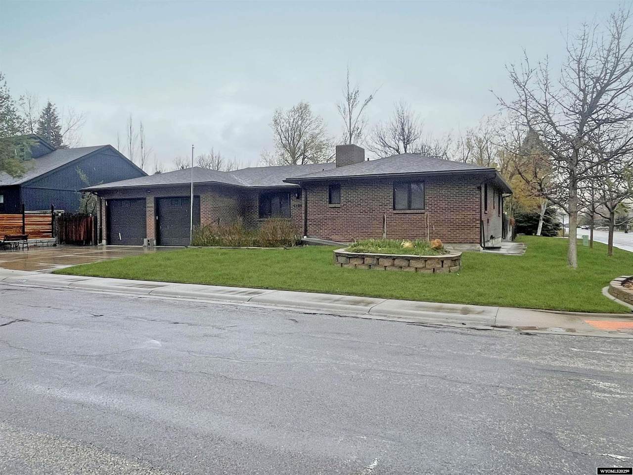 5130 18 Street - Photo 1
