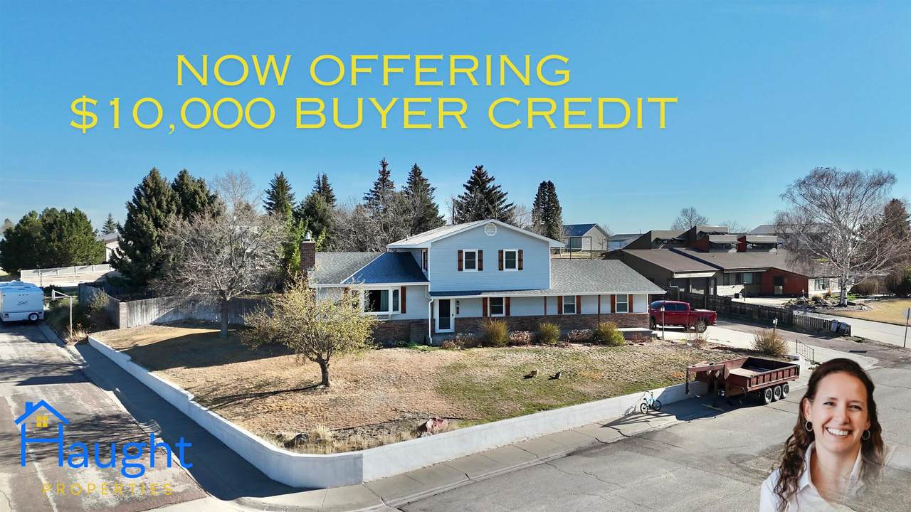 615 Lincoln Way - Photo 1