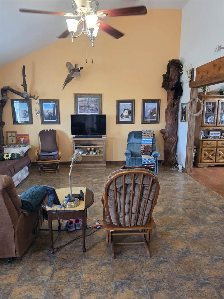 https://bt-photos.global.ssl.fastly.net/wyoming/1280_boomver_3_20262253-2.jpg