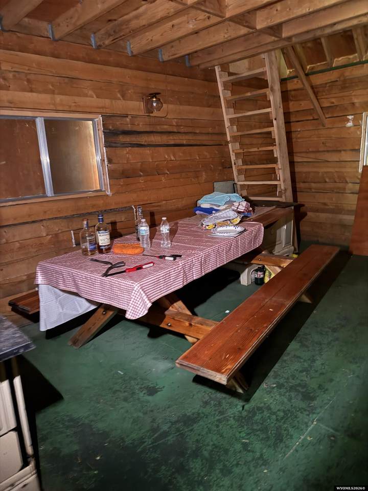 https://bt-photos.global.ssl.fastly.net/wyoming/1280_boomver_3_20262790-2.jpg