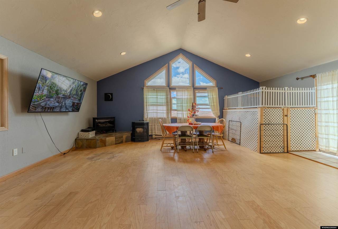 https://bt-photos.global.ssl.fastly.net/wyoming/1280_boomver_3_20262834-2.jpg