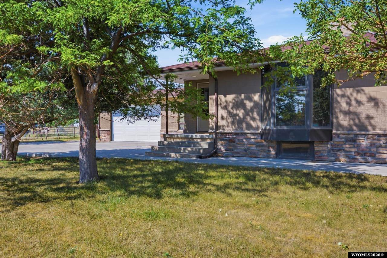 2230 River Meadows - Photo 1