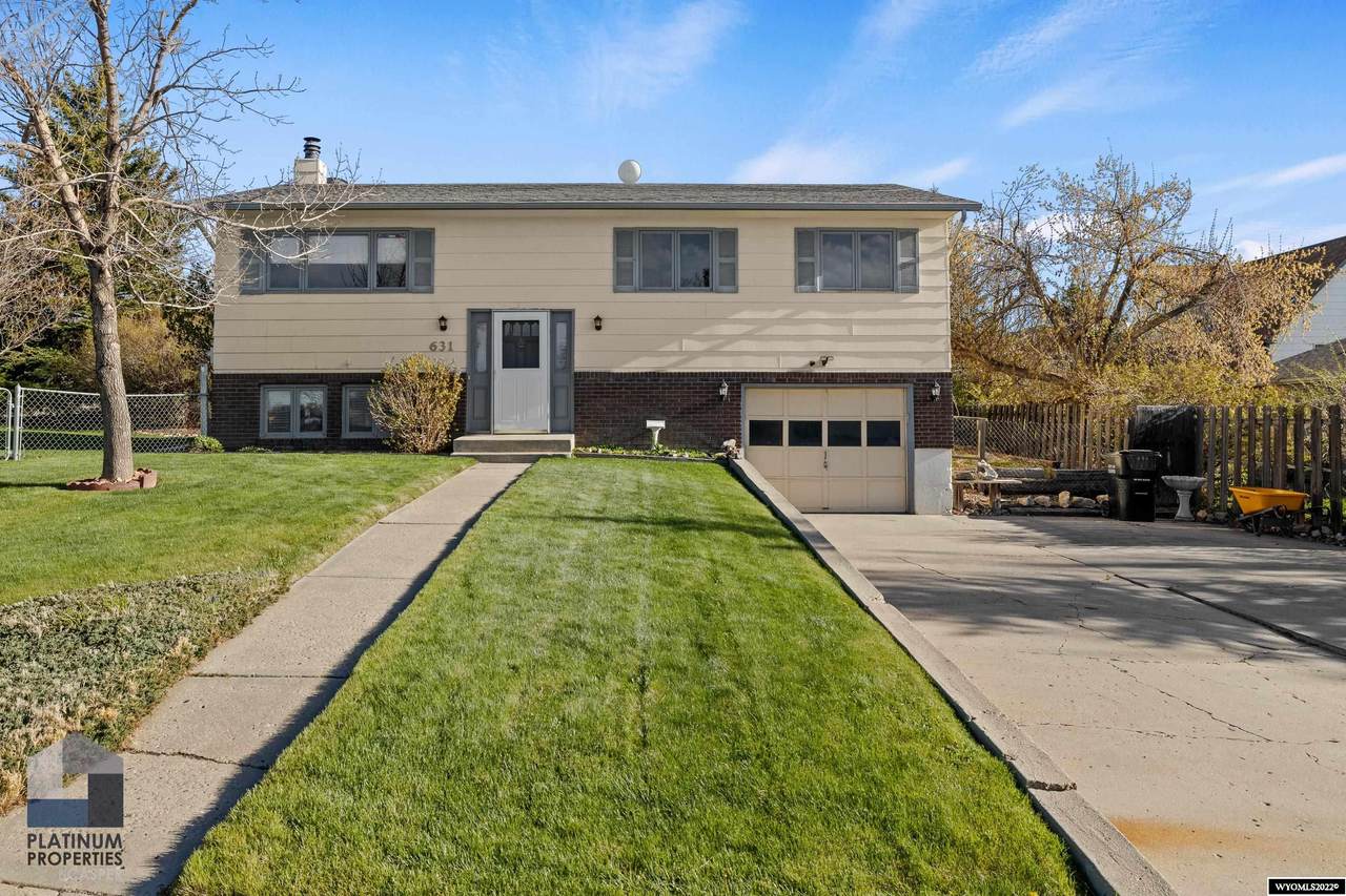 631 47th Street - Photo 1