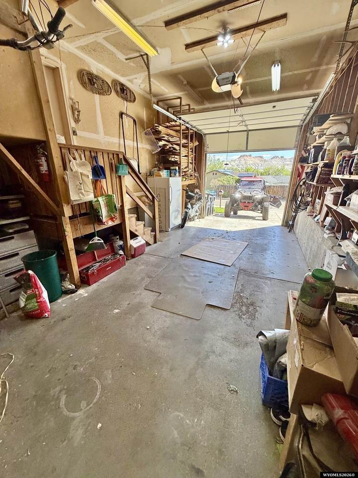 https://bt-photos.global.ssl.fastly.net/wyoming/1280_boomver_4_20263059-2.jpg
