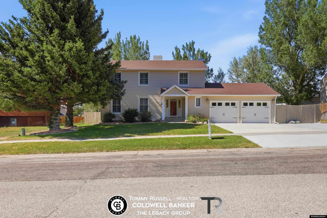 3920 Eagle Drive - Photo 1