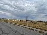 725 State Street - Photo 2