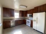 507 Swan - Photo 3