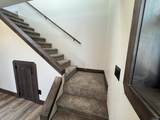 313 Daley Street - Photo 14