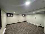 313 Daley Street - Photo 23