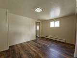 633 9th St - Photo 11