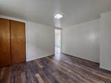 633 9th St - Photo 12