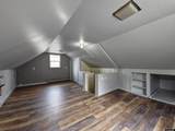 633 9th St - Photo 16